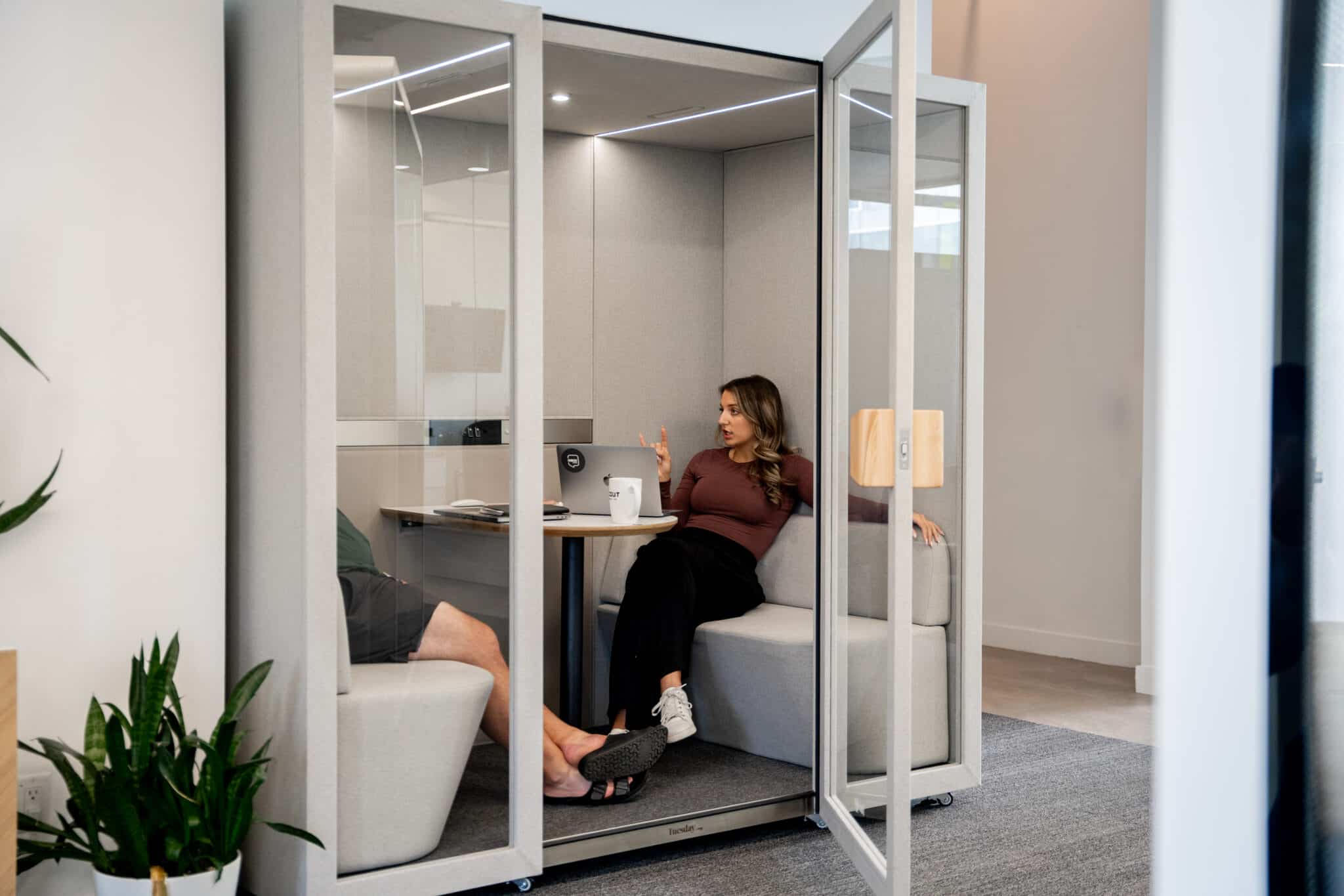 Featured Image from The Ultimate Guide to Choosing the Right Bureau Booth: Tuesday, Signature, or Accessible?