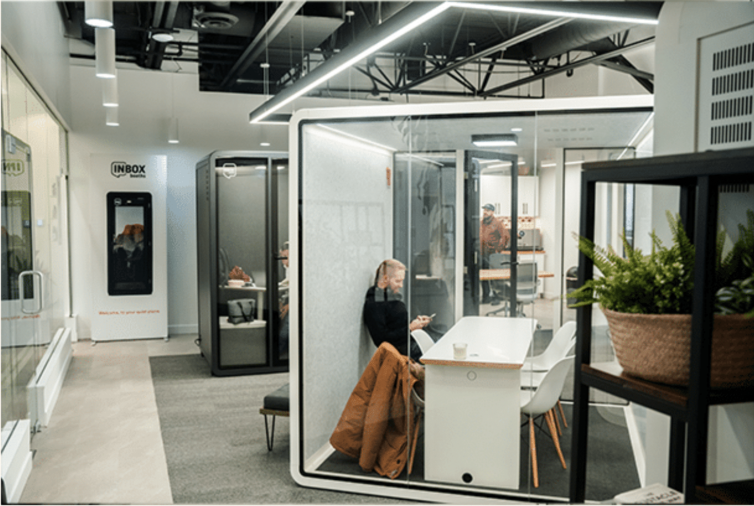 Featured Image from 5 Strategies to Bring Employees Back to the Office