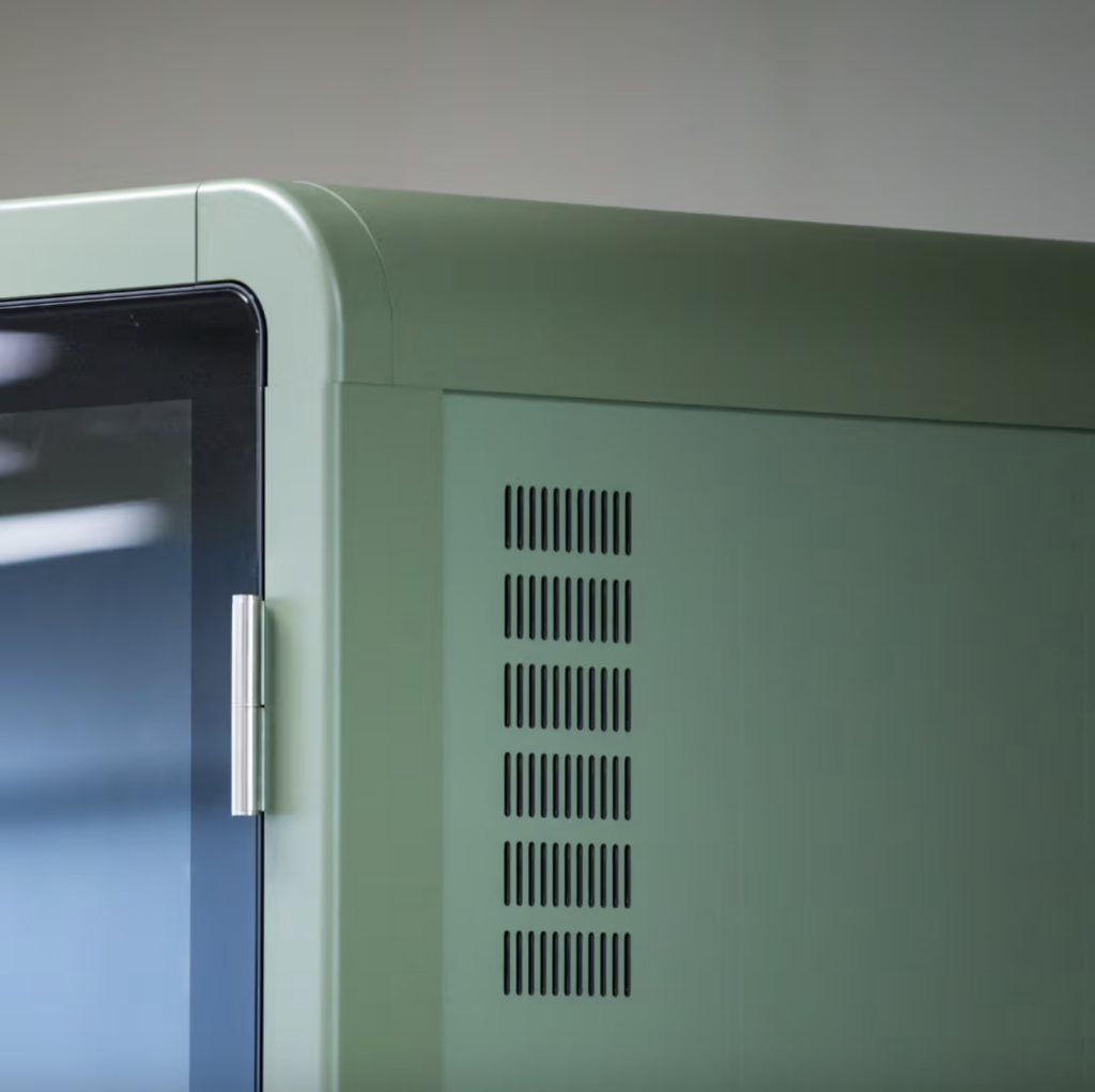 Lightweight carbon polymer panel
